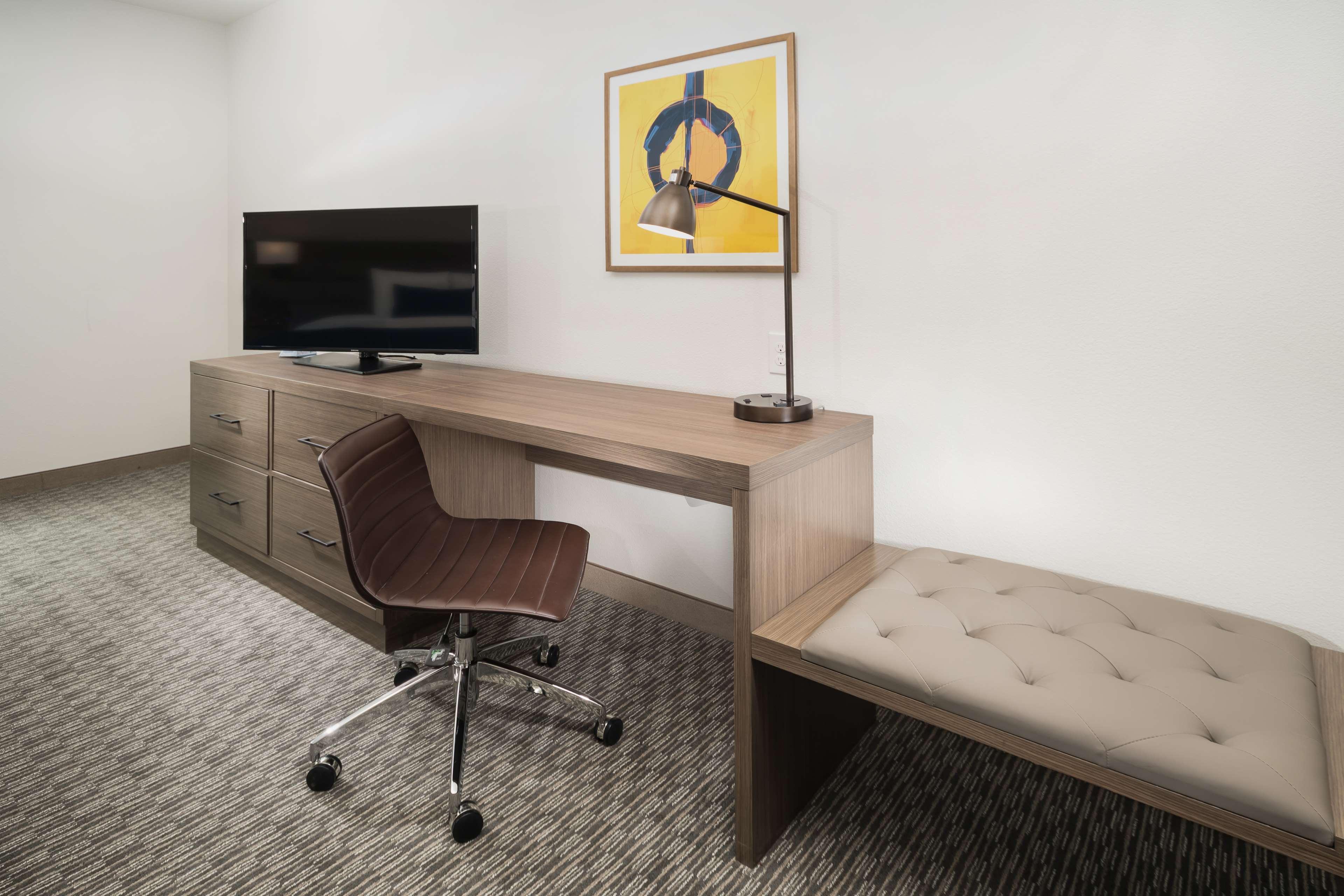 Best Western Plus Drayton Valley All Suites Exterior foto