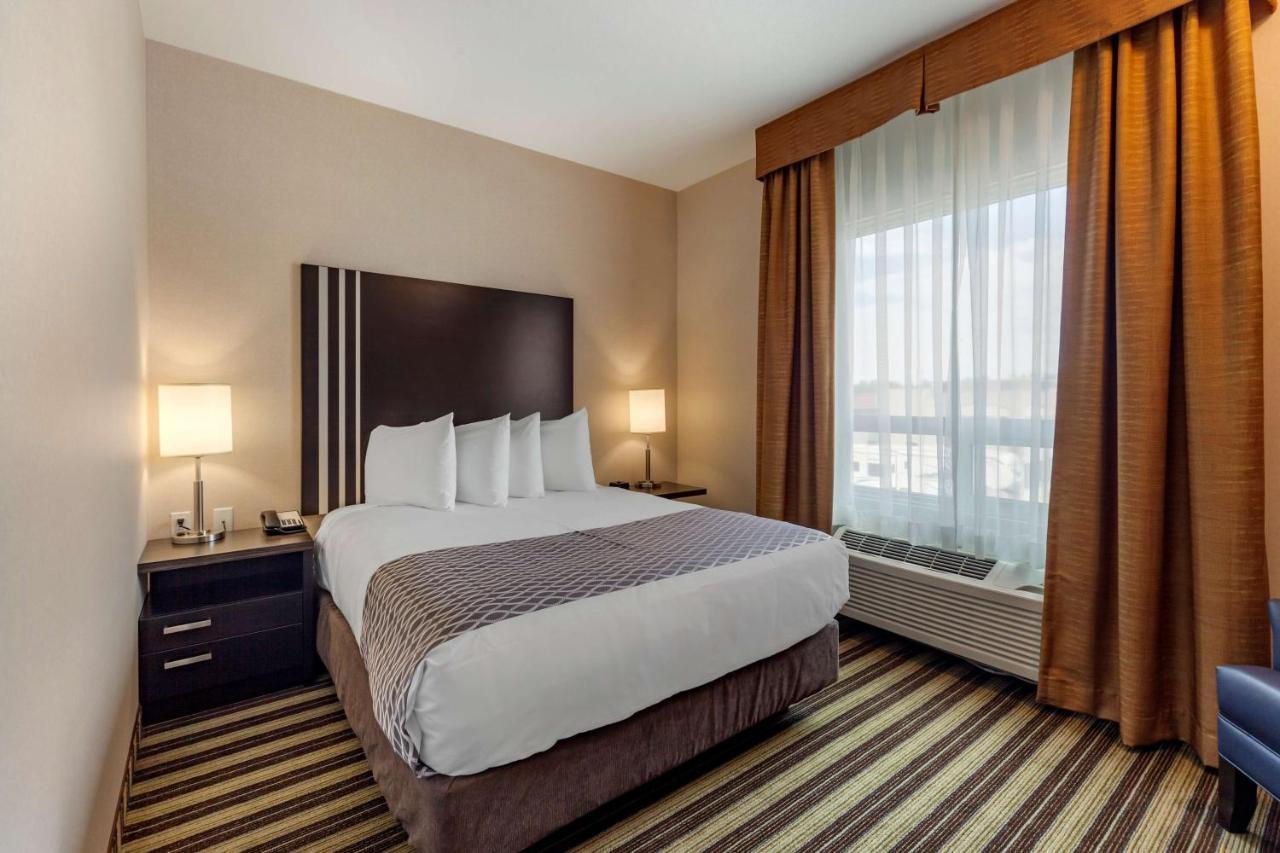 Best Western Plus Drayton Valley All Suites Exterior foto